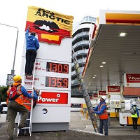 Activists target Shell petrol pumps
